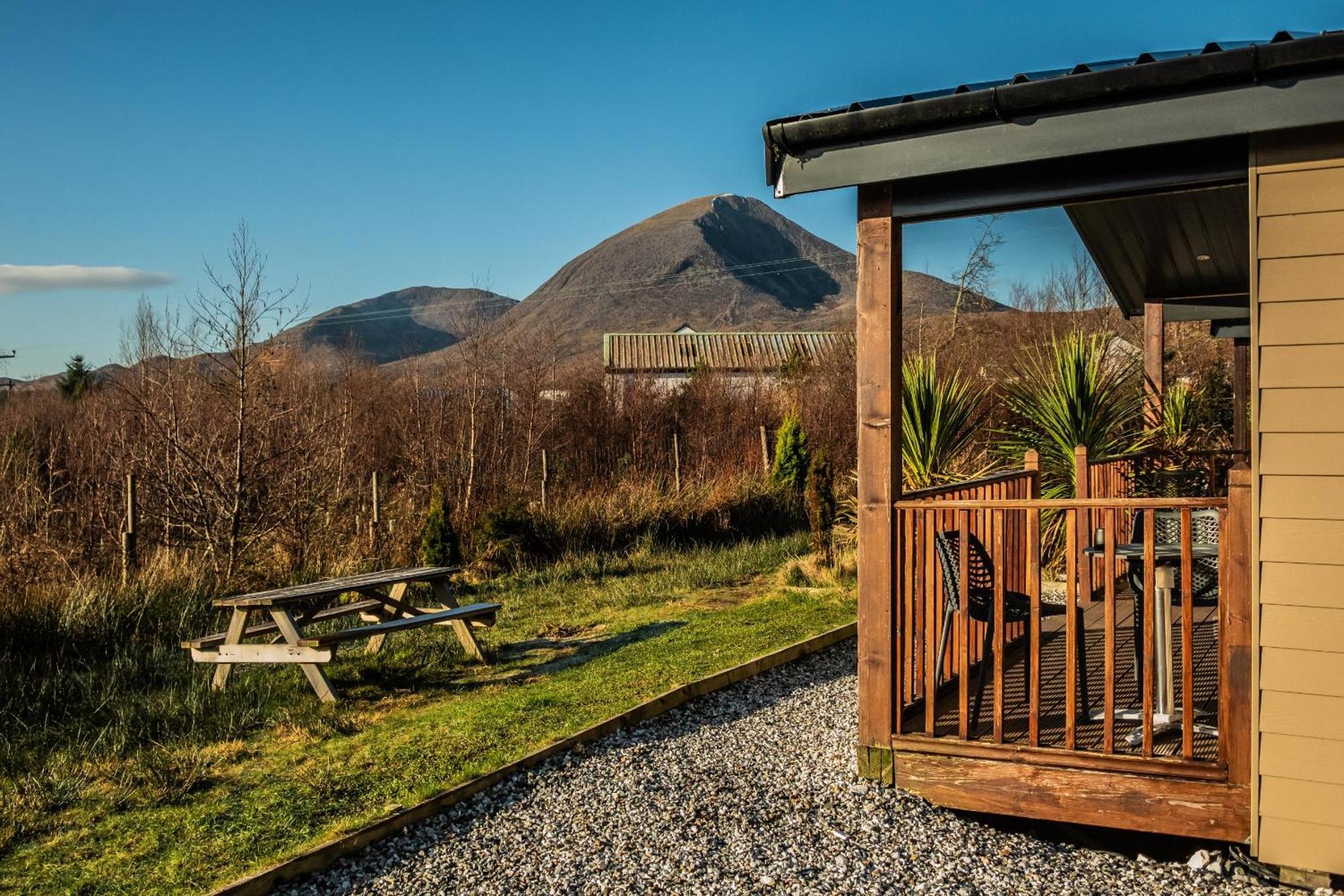 Broadford Lodges Skye Exterior photo
